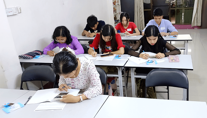 学習している様子の画像