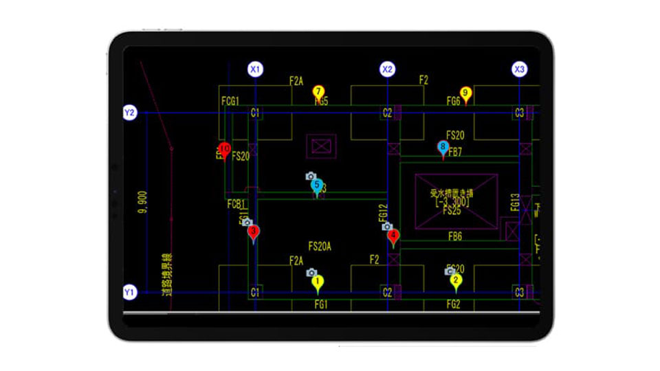 検査箇所に符号ピンが設置されたタブレットサイズの画面キャプチャ